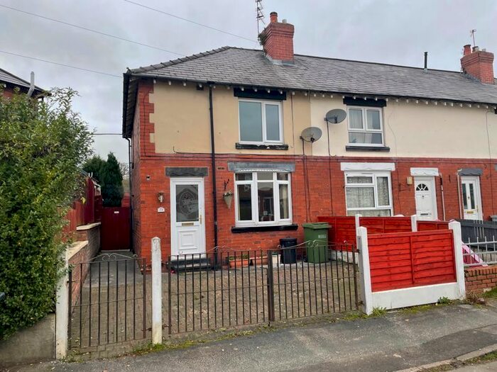 2 Bedroom End Of Terrace House To Rent In Ash Grove, Macclesfield SK11