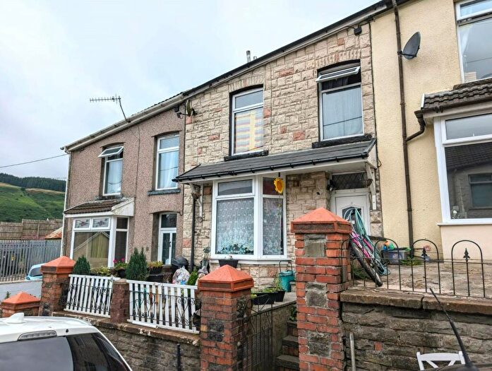 3 Bedroom Terraced House To Rent In Oak Street, Tonypandy, CF40