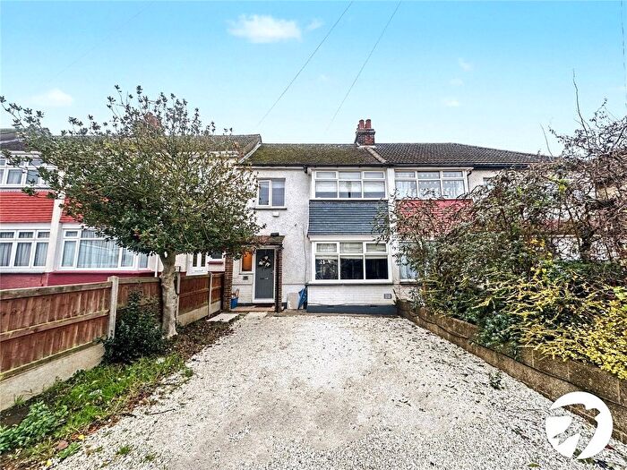 3 Bedroom Terraced House For Sale In Wilson Avenue, Rochester, Kent, ME1
