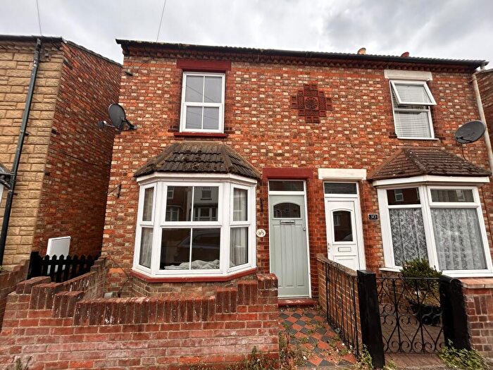 3 Bedroom Semi-Detached House To Rent In Cleveland Street, Kempston, MK42