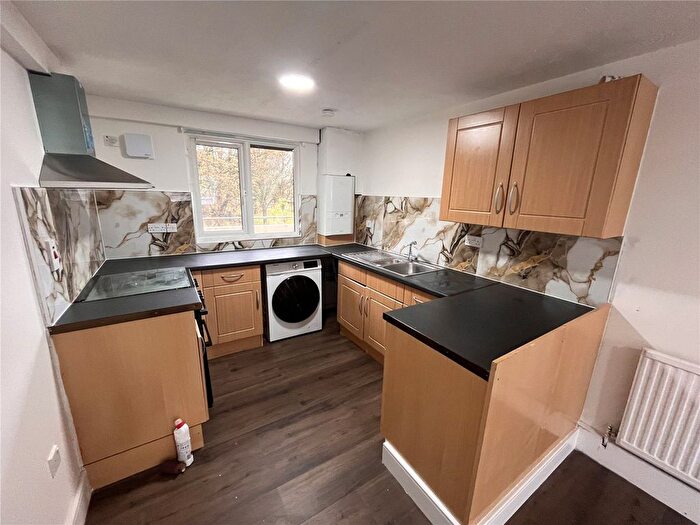 1 Bedroom Flat To Rent In Kingsway Gardens, Andover, Hampshire, SP10