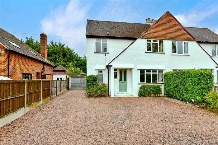 3 Bedroom Semi-Detached House For Sale In Headcorn Road, Biddenden, Ashford, Kent, TN27