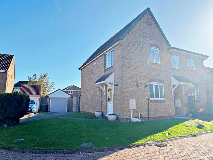 2 Bedroom Semi Detached House For Sale In Rockingham Crescent, Laceby Acres, Grimsby, N.E. Lincs, DN34