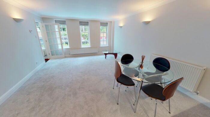 1 Bedroom Flat To Rent In Lamerton Lodge, Kew Road, Kew, Richmond, Surrey, TW9