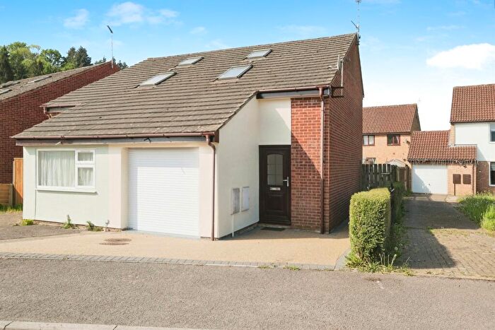 2 Bedroom Semi-Detached House For Sale In Grosmont Close, Monmouth, NP25