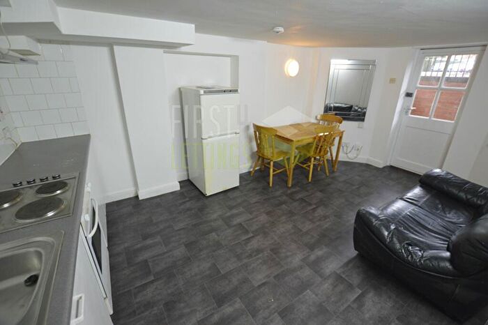 1 Bedroom Flat To Rent In London Road, Stoneygate, LE2