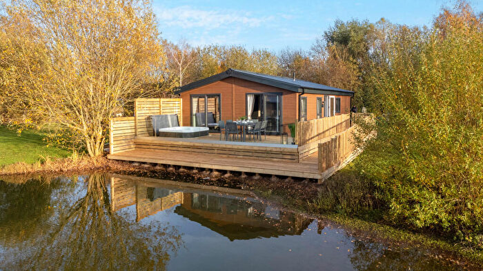 3 Bedroom Lodge For Sale In The Falcon Lodge, Noah's Retreat, Barton Street, Grimsby, Lincolnshire, DN37