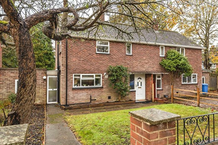 2 Bedroom Semi-Detached House To Rent In Ascot, Berkshire, SL5