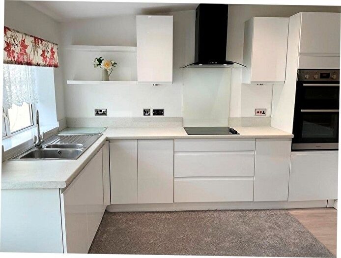 2 Bedroom Terraced House To Rent In Thomas Terrace, Llanelli, Carmarthenshire., SA15