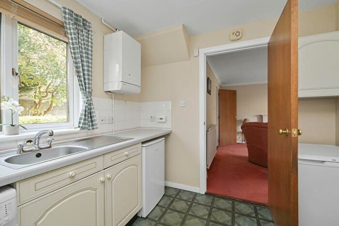 3 Bedroom End Of Terrace House For Sale In Ladehead, Edinburgh, EH6