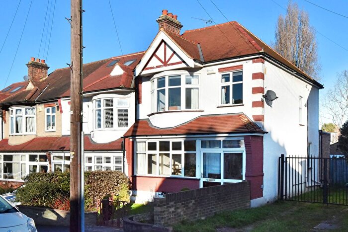 3 Bedroom End Terrace House For Sale In Hawkesfield Road, London, SE23