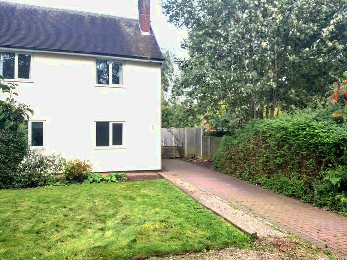 3 Bedroom Semi-Detached House To Rent In Croxall, Edingale, B79