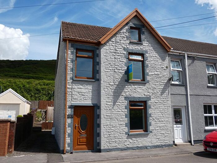 3 Bedroom End Of Terrace House For Sale In Abergwernffrwd Row, Tonmawr, Port Talbot., SA12