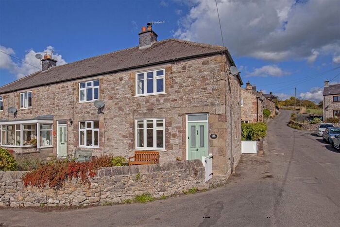 2 Bedroom House For Sale In Bradford Dale, Youlgrave, Bakewell, DE45