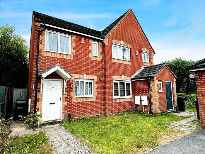 2 Bedroom Semi-Detached House To Rent In Minerva Drive, Gosport, PO12