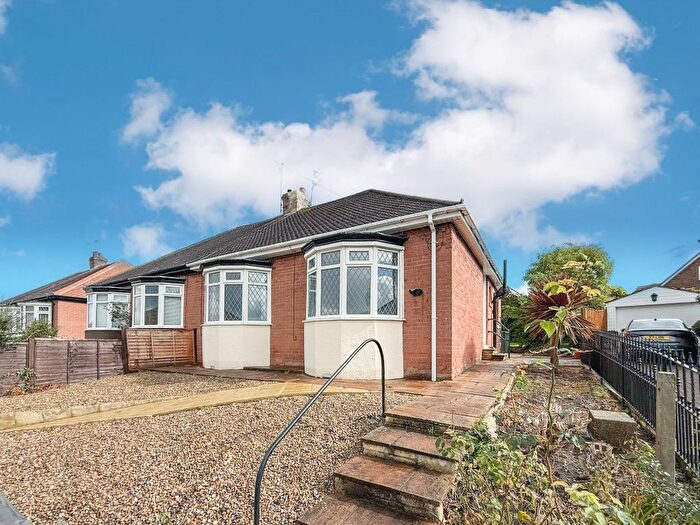 2 Bedroom Bungalow For Sale In Brentwood Gardens, Tunstall, Sunderland, SR3