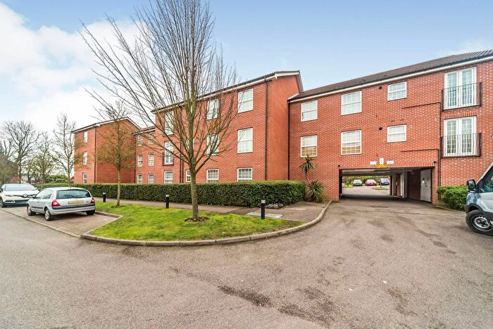 2 Bedroom Apartment To Rent In Bridge Court, Welwyn Garden City, AL7