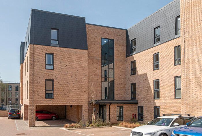 2 Bedroom Apartment For Sale In Mulberry Way, Combe Down, Bath, BA2