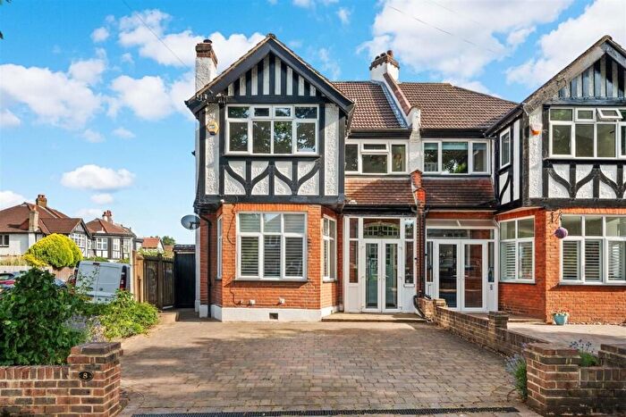 4 Bedroom Semi-Detached House For Sale In Hillside Gardens, South Wallington, SM6