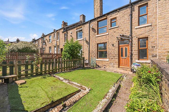 2 Bedroom Terraced House For Sale In Beech Street, Elland, HX5