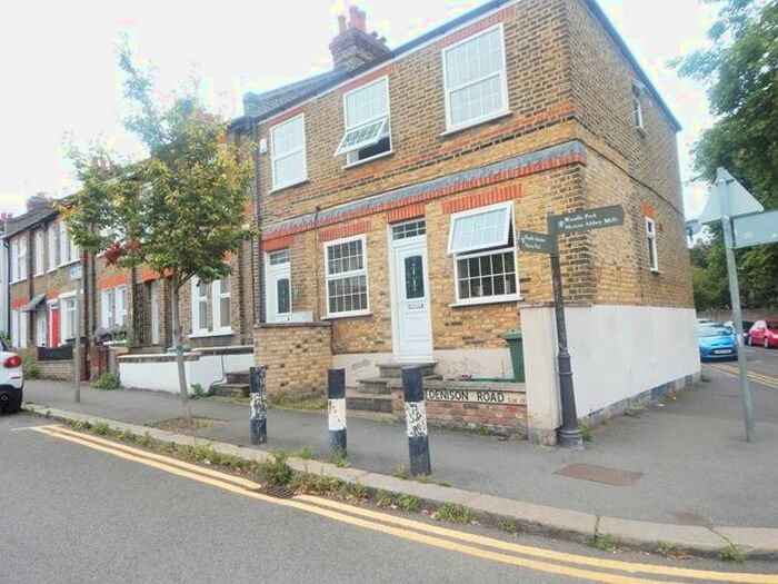 2 Bedroom Flat To Rent In Denison Road, Colliers Wood, London, SW19