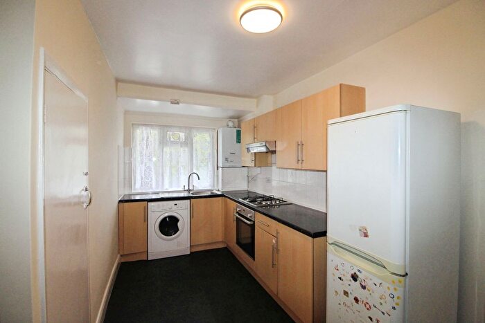 2 Bedroom Flat To Rent In Station Parade, Northolt Road, South Harrow, HA2
