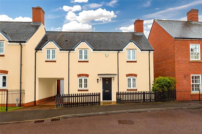 3 Bedroom Semi-Detached House For Sale In Wagstaff Way, Ampthill, Bedfordshire, MK45