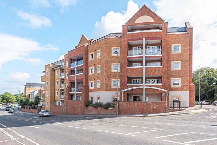 2 Bedroom Property To Rent In Flambard Way, Godalming, GU7
