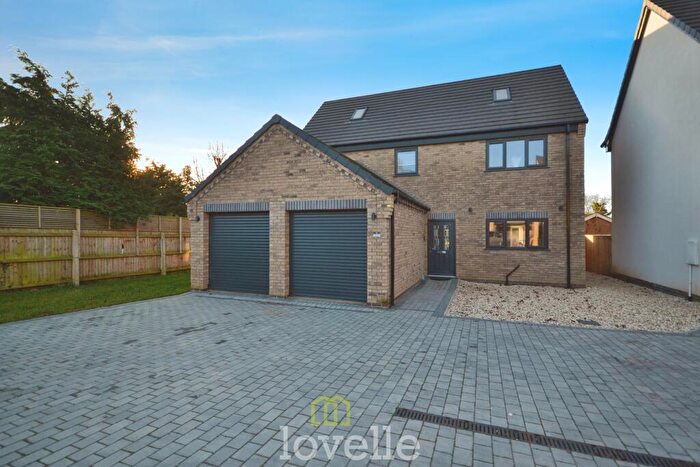 5 Bedroom Detached House For Sale In Poplars Close, New Waltham, DN36