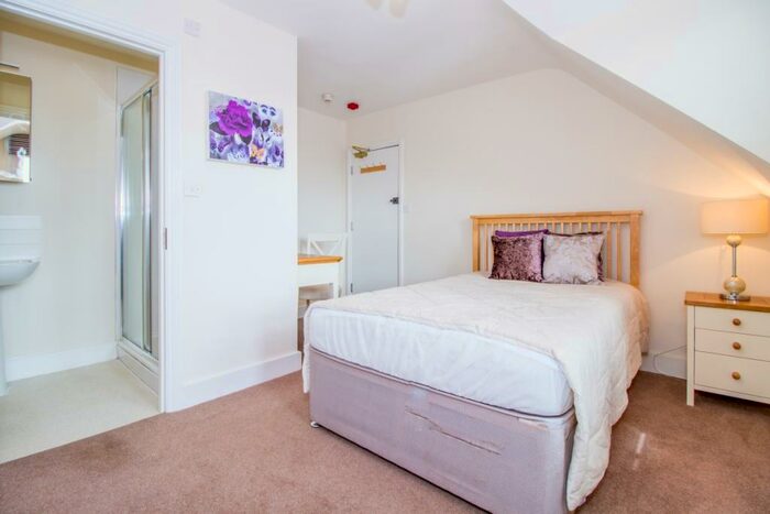 Studio To Rent In Woodstock Road, OX2