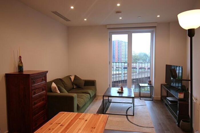 2 Bedroom Apartment To Rent In Stanley Street Manchester, M3