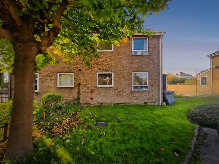 1 Bedroom Town House For Sale In Whitehill Road, Brinsworth, Rotherham, S60