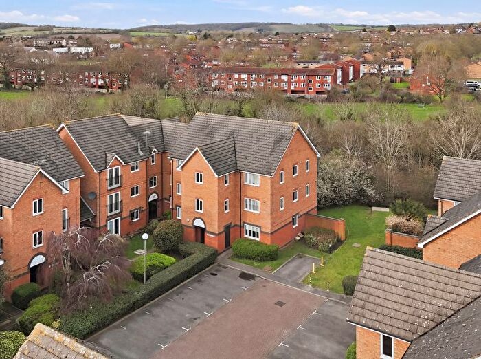 2 Bedroom Flat For Sale In Peregrin Road, Waltham Abbey, EN9