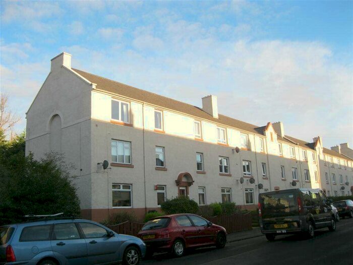 2 Bedroom Flat To Rent In Moat Drive, Slateford, Edinburgh, EH14