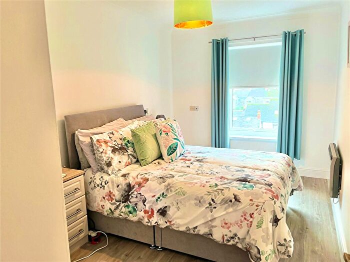 2 Bedroom Flat For Sale In Clareston Court, Station Road, Tenby, Pembrokeshire, SA70