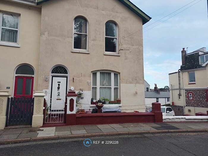 2 Bedroom Flat To Rent In Tor Hill Road, Torquay, TQ2