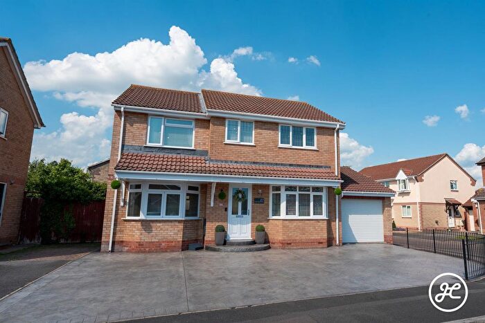 4 Bedroom Detached House For Sale In Tulip Tree Road, Bridgwater, TA6