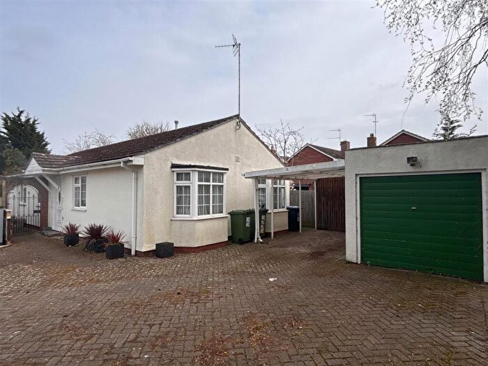 3 Bedroom Detached Bungalow To Rent In Sunderland Place, Wellesbourne, CV35