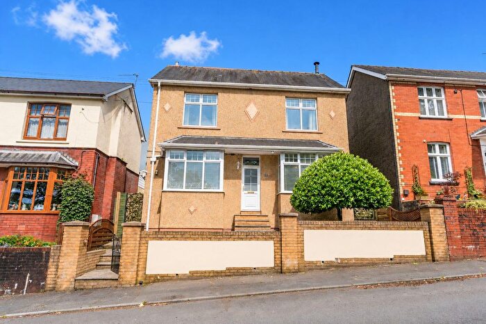 3 Bedroom Detached House For Sale In Griffithstown, Pontypool, NP4