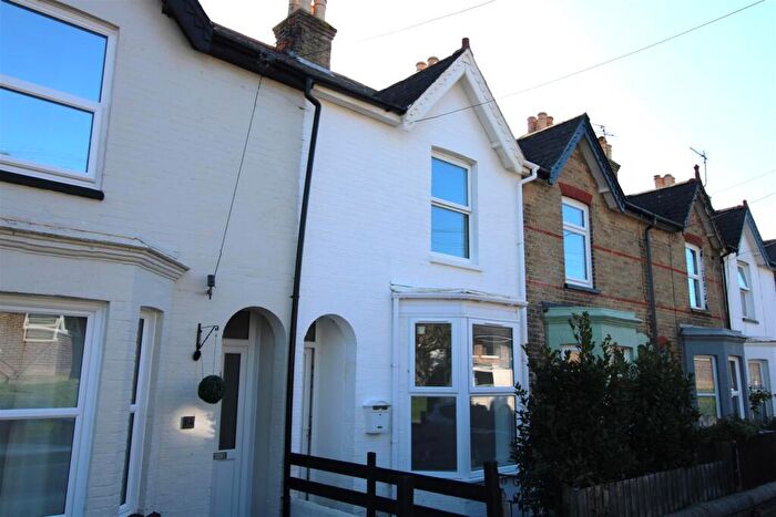 3 Bedroom House For Sale In Arctic Road, Cowes, PO31