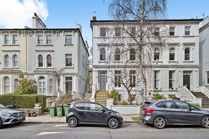 3 Bedroom Flat To Rent In Priory Terrace, South Hampstead, NW6