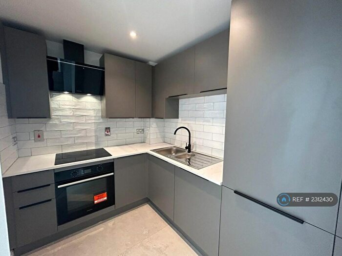 2 Bedroom Flat To Rent In Nightingales, Bishop's Stortford, CM23