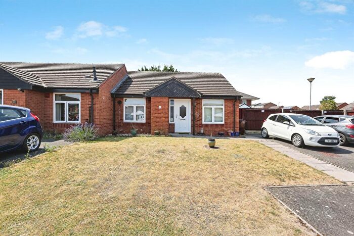 2 Bedroom Terraced Bungalow For Sale In Wyegate Close, Birmingham, B36
