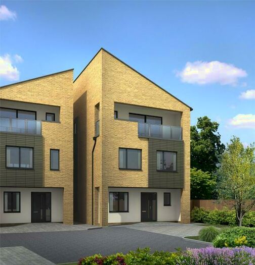 5 Bedroom Town House To Rent In Woking, GU22