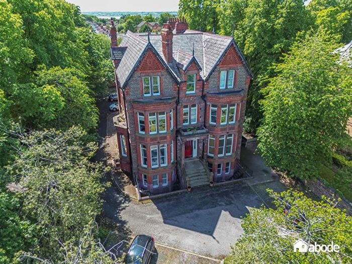 1 Bedroom Flat For Sale In Aigburth Drive, Sefton Park, Liverpool, L17