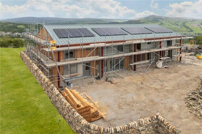 3 Bedroom Terraced House For Sale In Meadow Croft Gildersber, Cocking Lane, Addingham, Ilkley, LS29