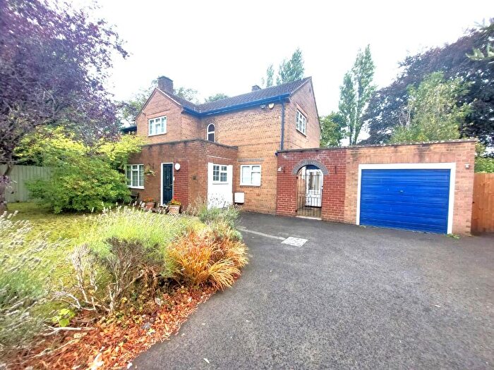 5 Bedroom Detached House To Rent In South Road, Birmingham, B67