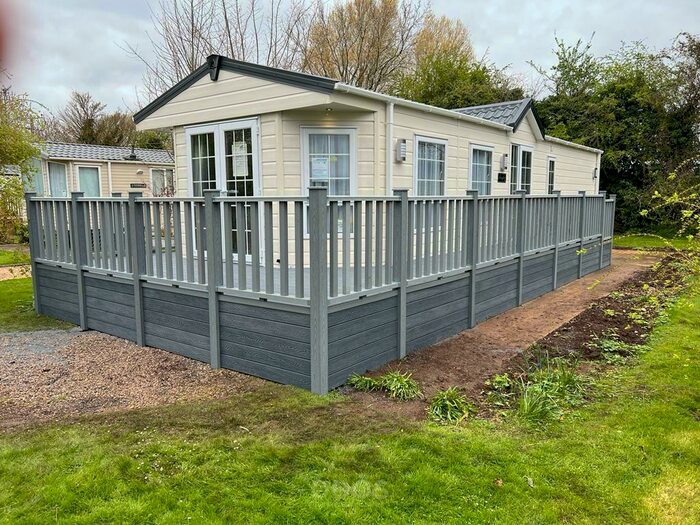 2 Bedroom Park Home For Sale In Orchard Lodge Park, Bidford On Avon, Warwickshire, B50