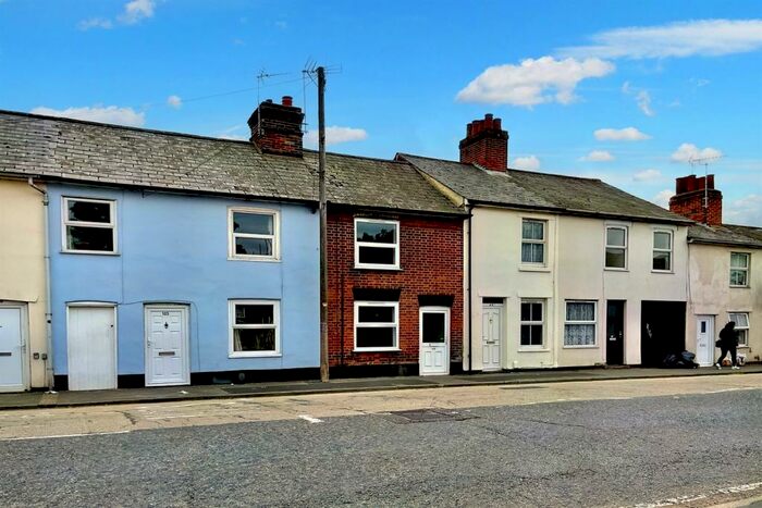 2 Bedroom House To Rent In Barrack Street, CO1