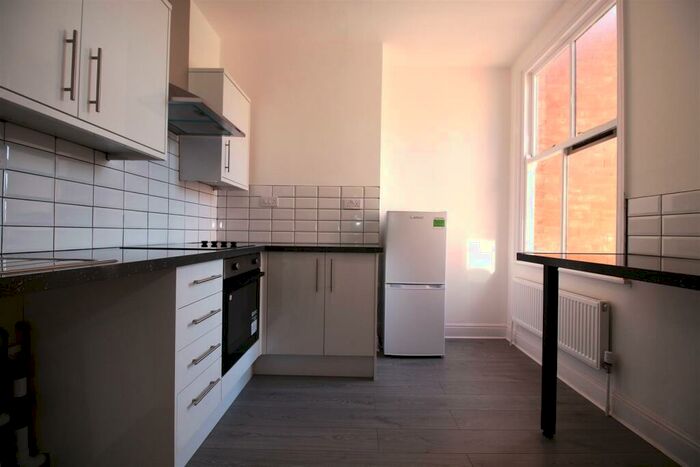 1 Bedroom Flat To Rent In Evington Road, Off London Road, Leicester, LE2